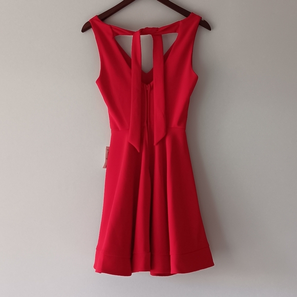 NEW B Darlin Mini Dress Tank Fit & Flare V-neck Tie Back Bright Red Size 5/6 - Picture 3 of 13
